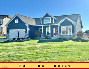 2490 Ledgestone Drive NW, Uniontown, OH 44685