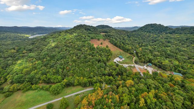 4818 Ensor Hollow Rd, Buffalo Valley, TN 38548