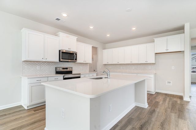 1001 Ireland Dr., Longs, SC 29568