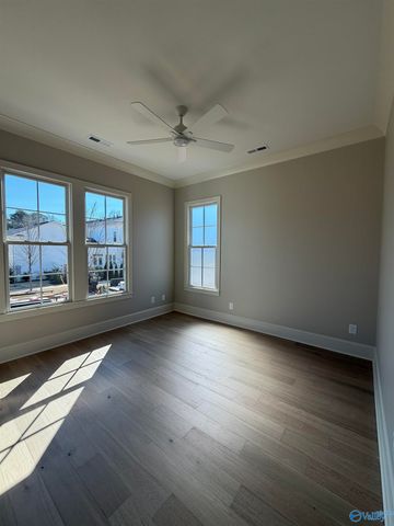 14 Eddy Street NW, Huntsville, AL 35806