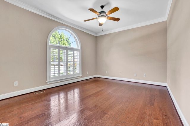 217 St Andrew Boulevard, Campobello, SC 29322