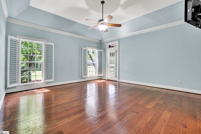 217 St Andrew Boulevard, Campobello, SC 29322
