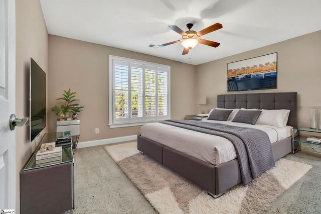 217 St Andrew Boulevard, Campobello, SC 29322