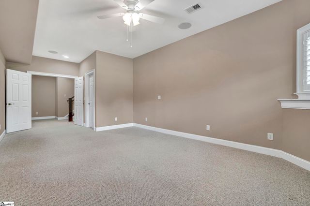 217 St Andrew Boulevard, Campobello, SC 29322