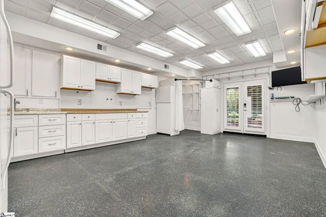 217 St Andrew Boulevard, Campobello, SC 29322