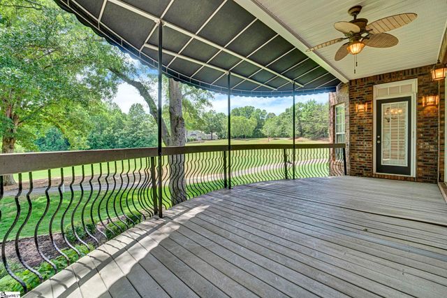 217 St Andrew Boulevard, Campobello, SC 29322