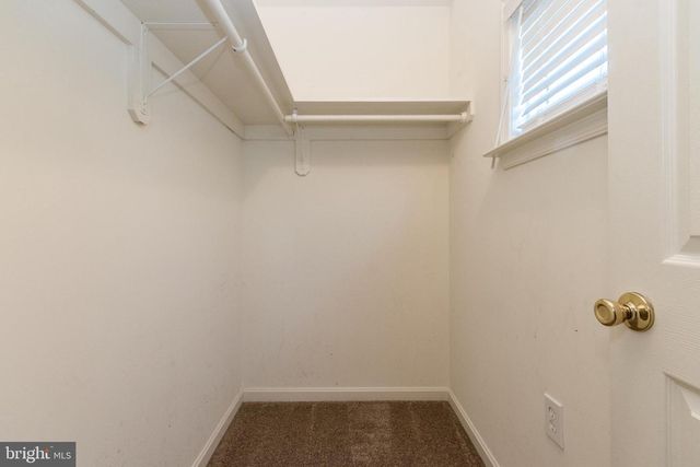 17 EFFIE LN, Martinsburg, WV 25404