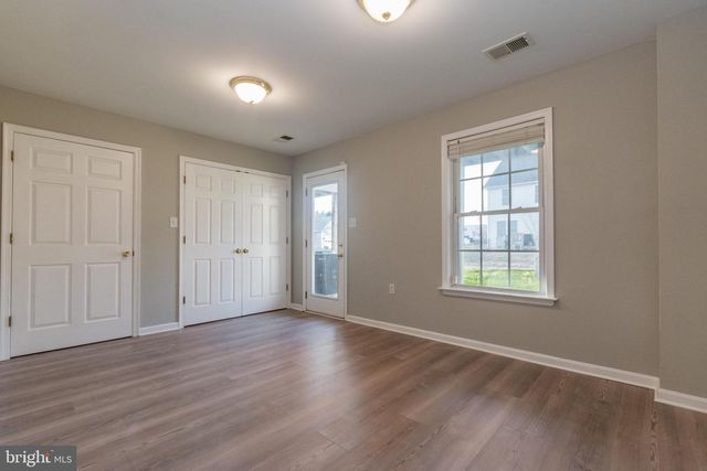 17 EFFIE LN, Martinsburg, WV 25404