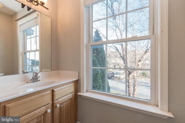 17 EFFIE LN, Martinsburg, WV 25404