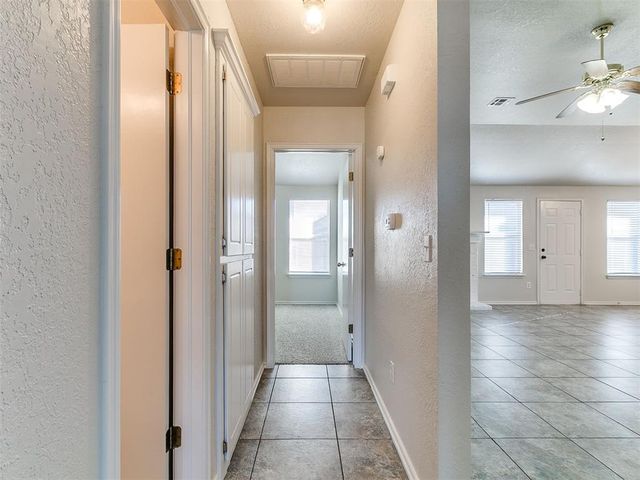 644 NW 20th Street, Moore, OK 73160