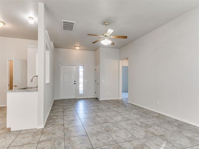 644 NW 20th Street, Moore, OK 73160