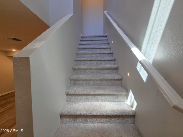 740 E LARK Street 102, Gilbert, AZ 85297