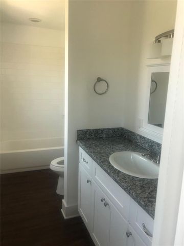1101 4th Street, Seabrook, TX 77586