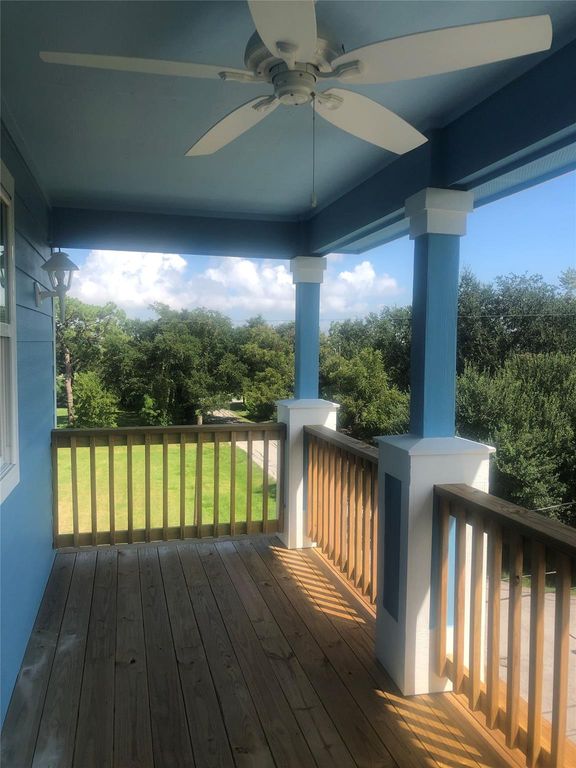 1101 4th Street, Seabrook, TX 77586