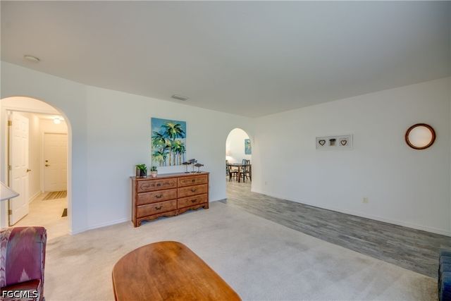 1438 SE 23rd ST, Cape Coral, FL 33990