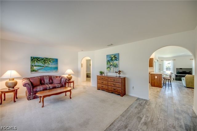 1438 SE 23rd ST, Cape Coral, FL 33990