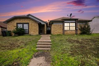 2412 Limestone Drive, Arlington, TX 76014