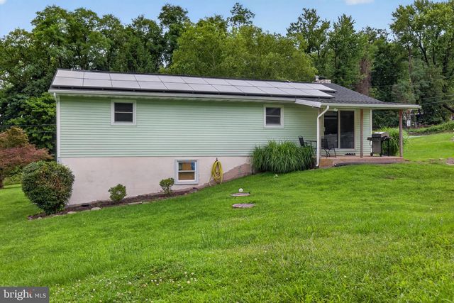 65 RIVER RD, York Haven, PA 17370