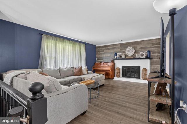 65 RIVER RD, York Haven, PA 17370