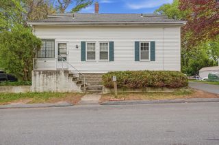 104 Bedford Avenue, Lowell, MA 01854