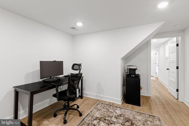 4046 CENTER AVE, Lafayette Hill, PA 19444