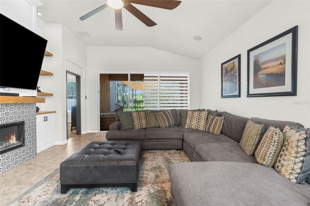 14373 WAKE ROBIN DRIVE, Brooksville, FL 34604
