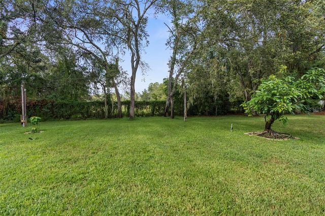 14373 WAKE ROBIN DRIVE, Brooksville, FL 34604