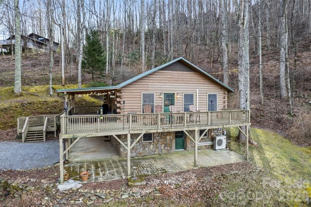 10 Zenith Drive, Waynesville, NC 28785