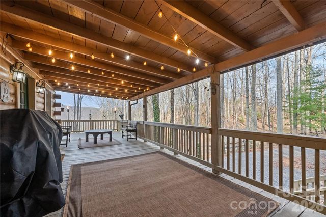 10 Zenith Drive, Waynesville, NC 28785