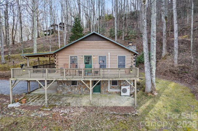 10 Zenith Drive, Waynesville, NC 28785