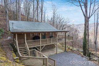 10 Zenith Drive, Waynesville, NC 28785