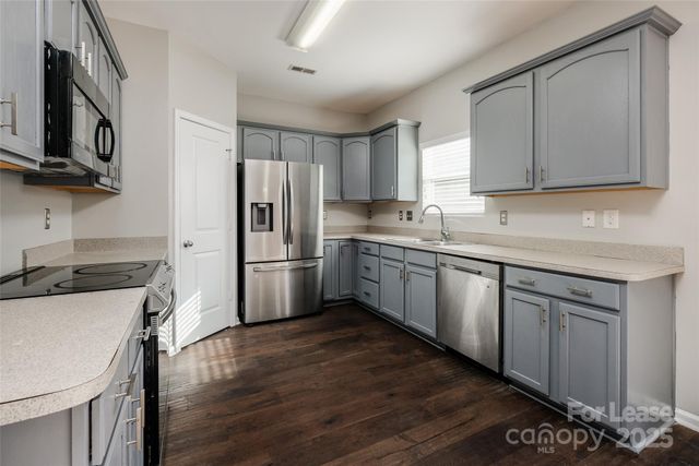 13027 Rothe House Road, Charlotte, NC 28273