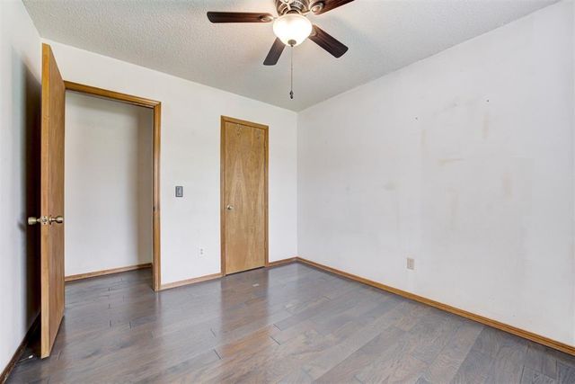 140 Oak Tree Lane, Midwest City, OK 73130