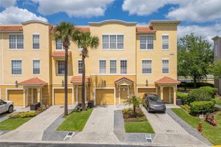 5026 TIDEVIEW CIRCLE 17, Orlando, FL 32819