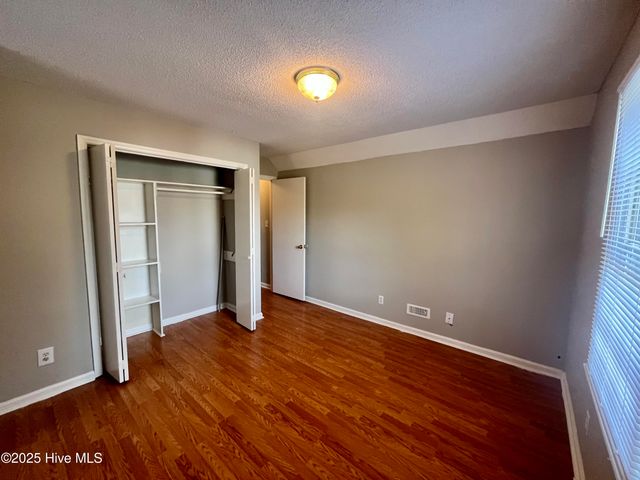 101 Southridge Drive, Greenville, NC 27858