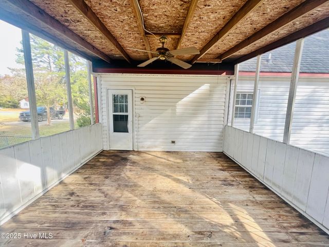 101 Southridge Drive, Greenville, NC 27858