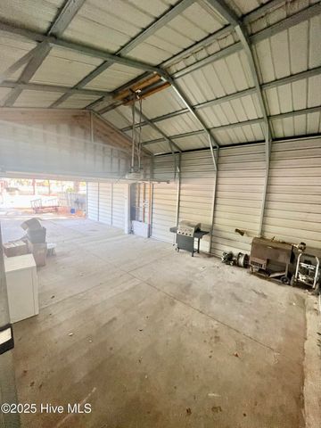 101 Southridge Drive, Greenville, NC 27858