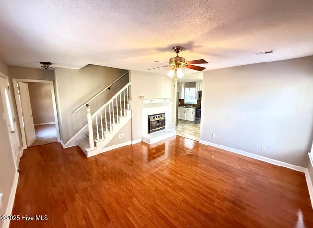 101 Southridge Drive, Greenville, NC 27858