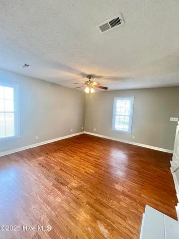 101 Southridge Drive, Greenville, NC 27858