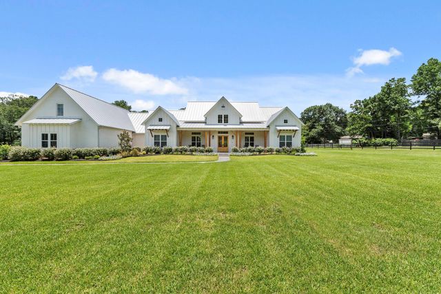 2412 Old Ranch Road, Montgomery, TX 77316