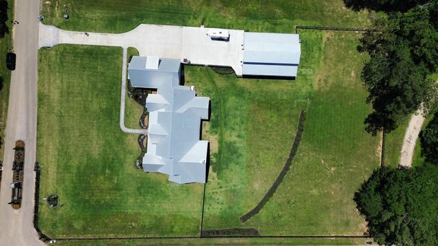 2412 Old Ranch Road, Montgomery, TX 77316