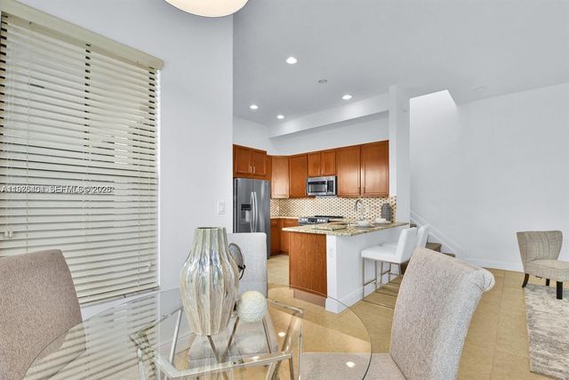 8354 NW 39th Ct 8354, Cooper City, FL 33024