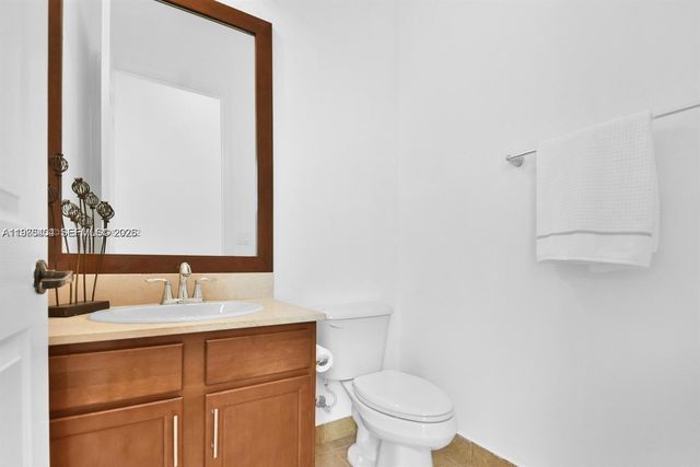 8354 NW 39th Ct 8354, Cooper City, FL 33024