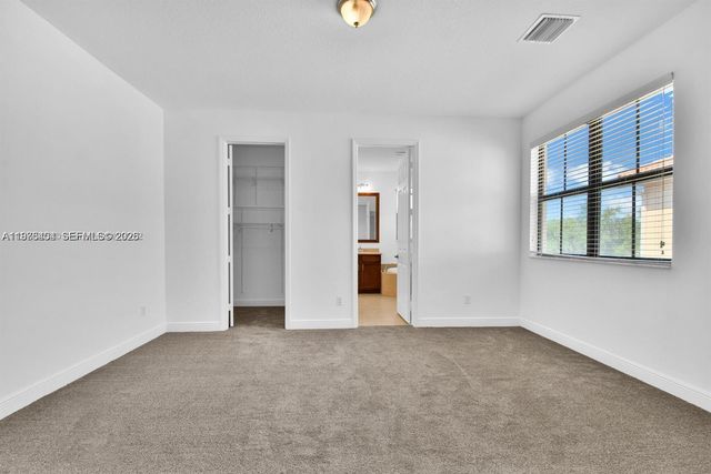 8354 NW 39th Ct 8354, Cooper City, FL 33024