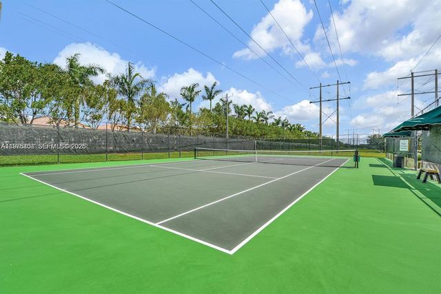 8354 NW 39th Ct 8354, Cooper City, FL 33024