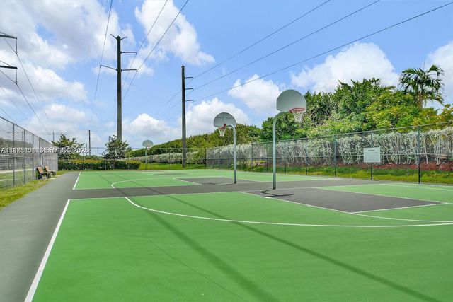 8354 NW 39th Ct 8354, Cooper City, FL 33024