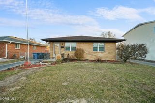 4031 Clover Ridge Court, Toledo, OH 43623