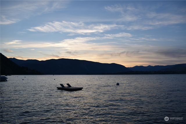 2650 S Lakeshore Road, Chelan, WA 98816