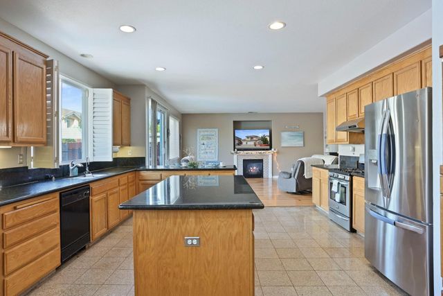 2813 Etcheverry Dr, Stockton, CA 95212