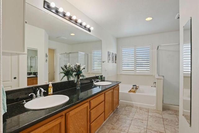 2813 Etcheverry Dr, Stockton, CA 95212